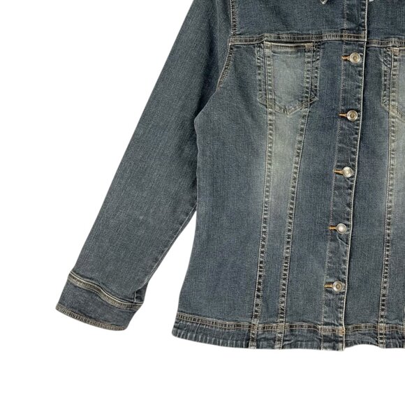 H&M Women's Stretch Dark Wash Blue Denim Jacket Size Medium Button-Up - Picture 7 of 12